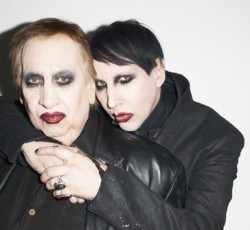 Η έκπληξη του πατέρα του Marilyn Manson στο γιο του 