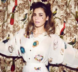 Νέα ημερομηνία διεξαγωγής για τη συναυλία της Marina And The Diamonds στην Αθήνα 