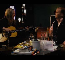 Κάτι μαγειρεύουν Patti Smith, The Edge, Flea, Perry Farrell κ.α. 