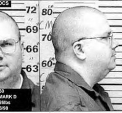 Δεν τα κατάφερε να ελευθερωθεί με αναστολή ο δολοφόνος του John Lennon 