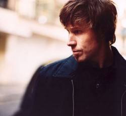 Ακούστε τον Mark Lanegan να διασκευάζει Twilight Singers