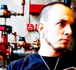 Ο Mark Tremonti σε διδάσκει τα solo του