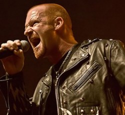 Αποχωρεί (και πάλι) από τους Iced Earth o Matt Barlow