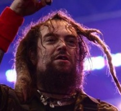 Max Cavalera: «Μόνο ένα πρόσωπο εμποδίζει το reunion των Sepultura»