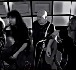 Joey Belladonna, Ross The Boss και Jasin Todd διασκευάζουν Rolling Stones στη σουηδική τηλεόραση 