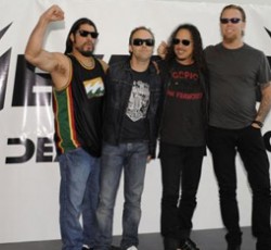 Οι Metallica διασκευάζουν το "When A Blind Man Cries" των Deep Purple 