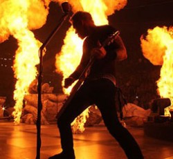 Δείτε το live video του "The Day That Never Comes" από το "Quebec Magnetic" των Metallica 