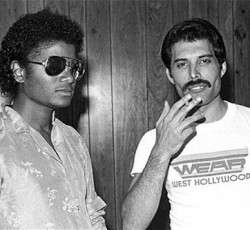 Το φθινόπωρο κυκλοφορούν τα ντουέτα του Freddie Mercury και του Michael Jackson