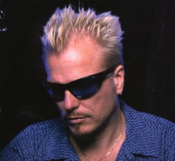 Slash, Myles Kennedy και άλλοι συμμετέχουν στο νέο δίσκο του Michael Schenker