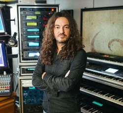 Νέο μέλος στην οικογένεια των Whitesnake 