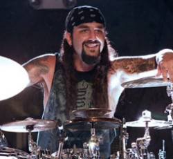 Mike Portnoy (ex-Dream Theater): «Το σκηνικό των Queensryche κάνει το δικό μας να μοιάζει με βόλτα στο πάρκο» 