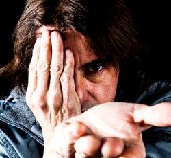 Αποκλειστικό: Δείτε το video clip των Menace για το κομμάτι "Malicious Code" 