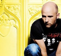 Εξαντλούνται τα εισιτήρια για την εμφάνιση του Moby στη Θεσσαλονίκη 