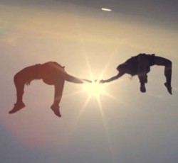 «Ουρανοκατέβατο» το νέο video clip των Mogwai 