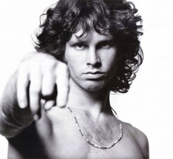 H Marianne Faithfull αποκαλύπτει ποιος σκότωσε τον Jim Morrison 