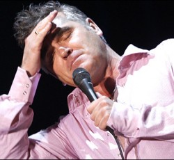 Ο Μοrrissey ακυρώνει συναυλία για τον γνωστό λόγο 