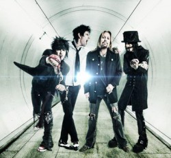 Ο Vince Neil ξεκαθαρίζει γιατί διαλύονται οι Motley Crue 