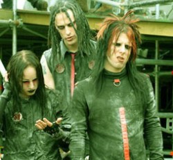 Επαναδραστηριοποίηση από τους Murderdolls 