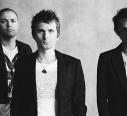Muse: «Νιώθουμε ότι ήρθε η ώρα να κάνουμε κάτι ριζικά διαφορετικό» 