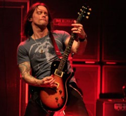 O Myles Kennedy για το μέλλον των Alter Bridge