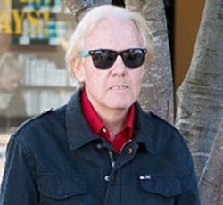 Απεβίωσε ο πρώην μπασίστας των AC/DC, Neil Smith 