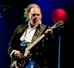 Ταινία / ντοκιμαντέρ για τον Neil Young 