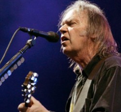 Νέα videoclip από Neil Young & Crazy Horse και Joe Bonamassa 