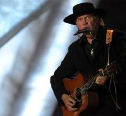 Τέλος οι περιοδείες για τον Neil Young και τους Crazy Horse (;) 