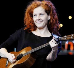 Επεισόδια σε συναυλία της Neko Case με το κοινό που τραβούσε video μέσω κινητών 