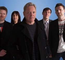 Οι New Order επιστρέφουν με ένα mini album 