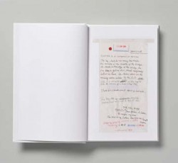 Ο Nick Cave έγραψε βιβλίο σε σακούλες για τη ναυτία 