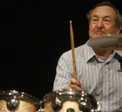 Ποιό είναι τo πιο δημοφιλές μέλος των Pink Floyd, σύμφωνα με τον Nick Mason; 