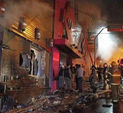 233 νεκροί λόγω πυρκαγιάς σε συναυλία στη Βραζιλία / Σύλληψη μέλους του συγκροτήματος 