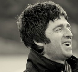 O Noel Gallagher μιλάει για τις φήμες περί επανένωσης των Oasis 