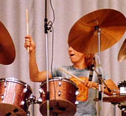 Νεκρός βρέθηκε ο drummer των Abba 