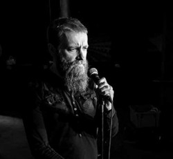 Ακούστε το "Beneath Broken Earth" των Paradise Lost 