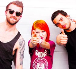 Ακούστε το νέο single των Paramore 