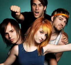 Τρία νέα single θα κυκλοφορήσουν οι Paramore