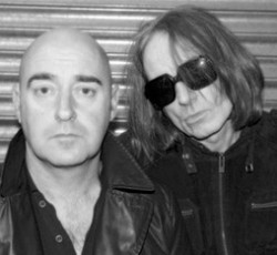 Ο πρώην κιθαρίστας των Oasis κυκλοφορεί δίσκο 