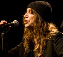 Νέος δίσκος-συλλογή για την Patti Smith 
