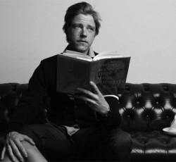 Συνεργασία του Paul Banks (Interpol) με τον rapper RZA 