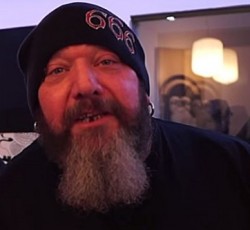 Paul Di'Αnno για Bruce Dickinson: «Ο τύπος είναι σπουδαίος άνθρωπος και εξαιρετικός τραγουδιστής»