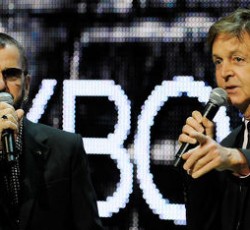 Paul McCartney και Ringo Starr στην τελετή έναρξης των Ολυμπιακών Αγώνων του 2012; 