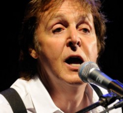 O Sir Paul McCartney θα είναι ο πρώτος μεγάλος νικητής των επόμενων Grammy 