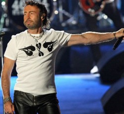 Διασκευές κλασικών κομματιών στον νέο δίσκο του Paul Rodgers 