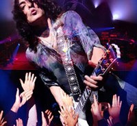 Έτοιμος ο νέος, «ζωντανός» Paul Stanley 