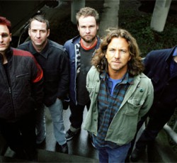 Pearl Jam: Πότε ξεκινάει η προπώληση για τη συναυλία τους στις 30 Σεπτεμβρίου