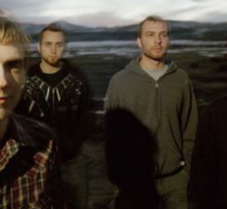 Παρελθόν από τους Pelican ο κιθαρίστας και ιδρυτικό μέλος τους 