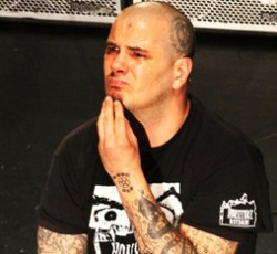 Phil Anselmo: «Ο solo δίσκος μου θα είναι πολύ, πολύ άγριος» 