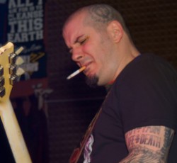 O Phil Anselmo συνεργάζεται με τους Warbeast για split δίσκο 